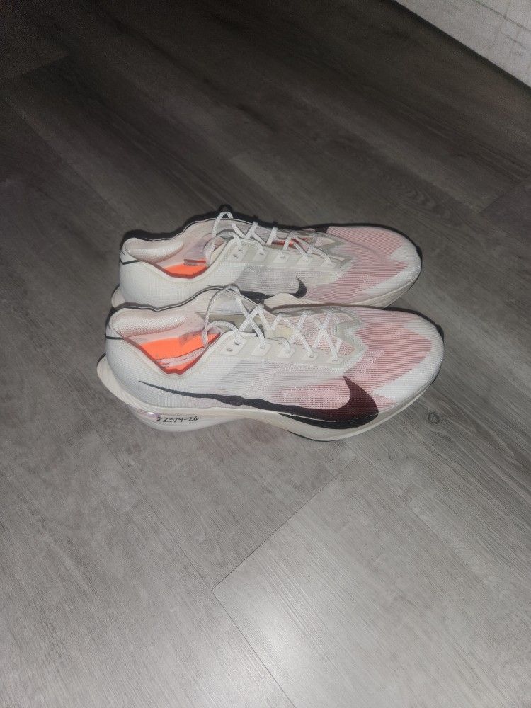 Vaporfly 4