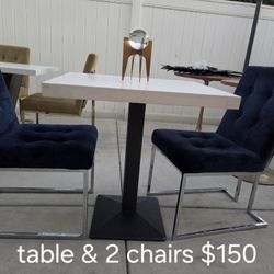 Dinning Table 