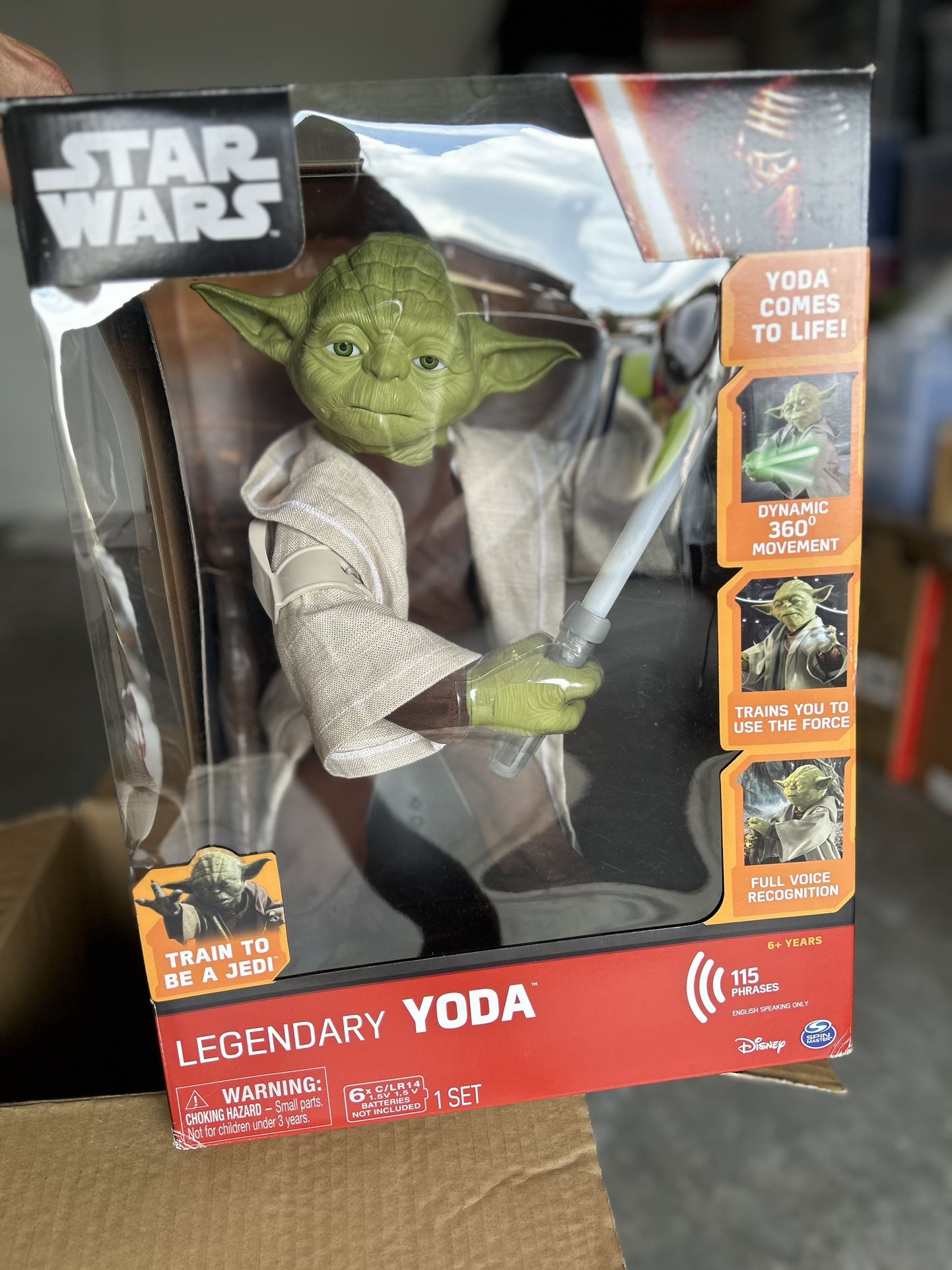 Star Wars Legendary Yoda Jedi Master Action Figure Animatronic Toy Collectible