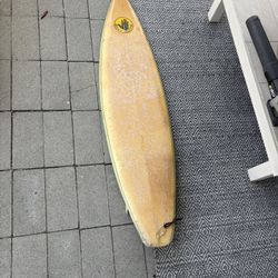 6’8” Body Glove surfboard