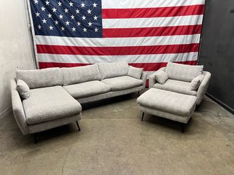 Delivery - Ashland Sectional & Chair Set