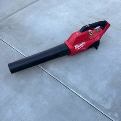 Milwaukee M18 Fuel Blower
