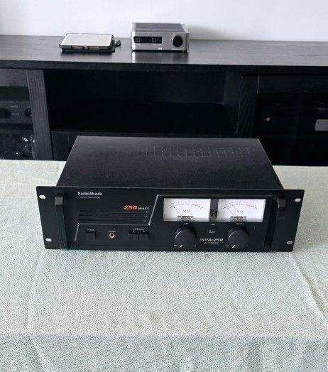 Radioshack MPA-250 2 Channel Amp Vintage Power Amplifier
