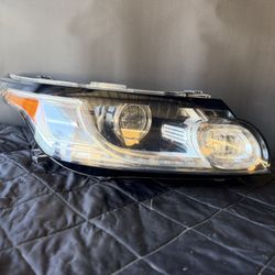 2014 2015 2016 2017 Land Rover Sport Headlight Xenon HID Right Side.