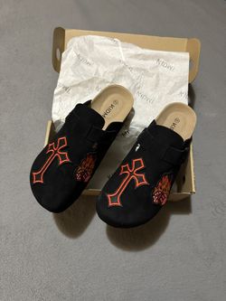 Custom Black Clogs – Cross & Flame Dice Design | Comfortable Footbed | Unisex | Any Size 