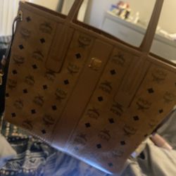 MCM PURSE 
