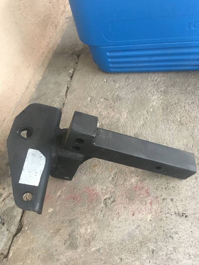 Tow hitch