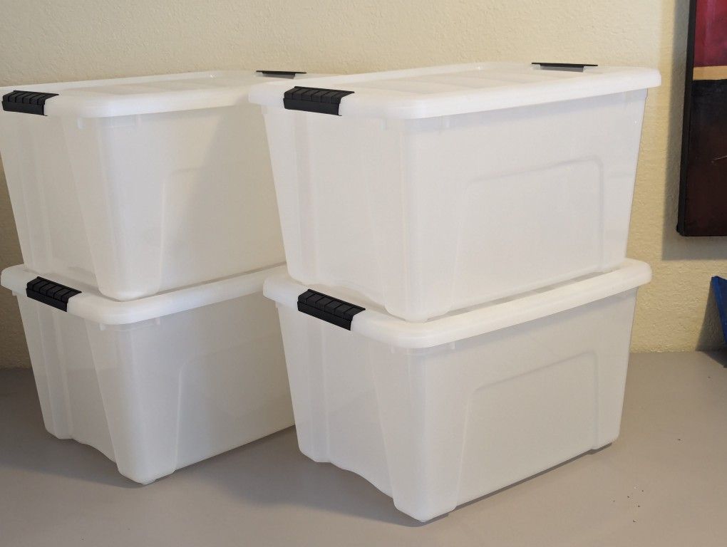 IRIS USA 40 Quart Stackable Plastic Storage Bins with Lids and Latching Buckles, 4 Pack