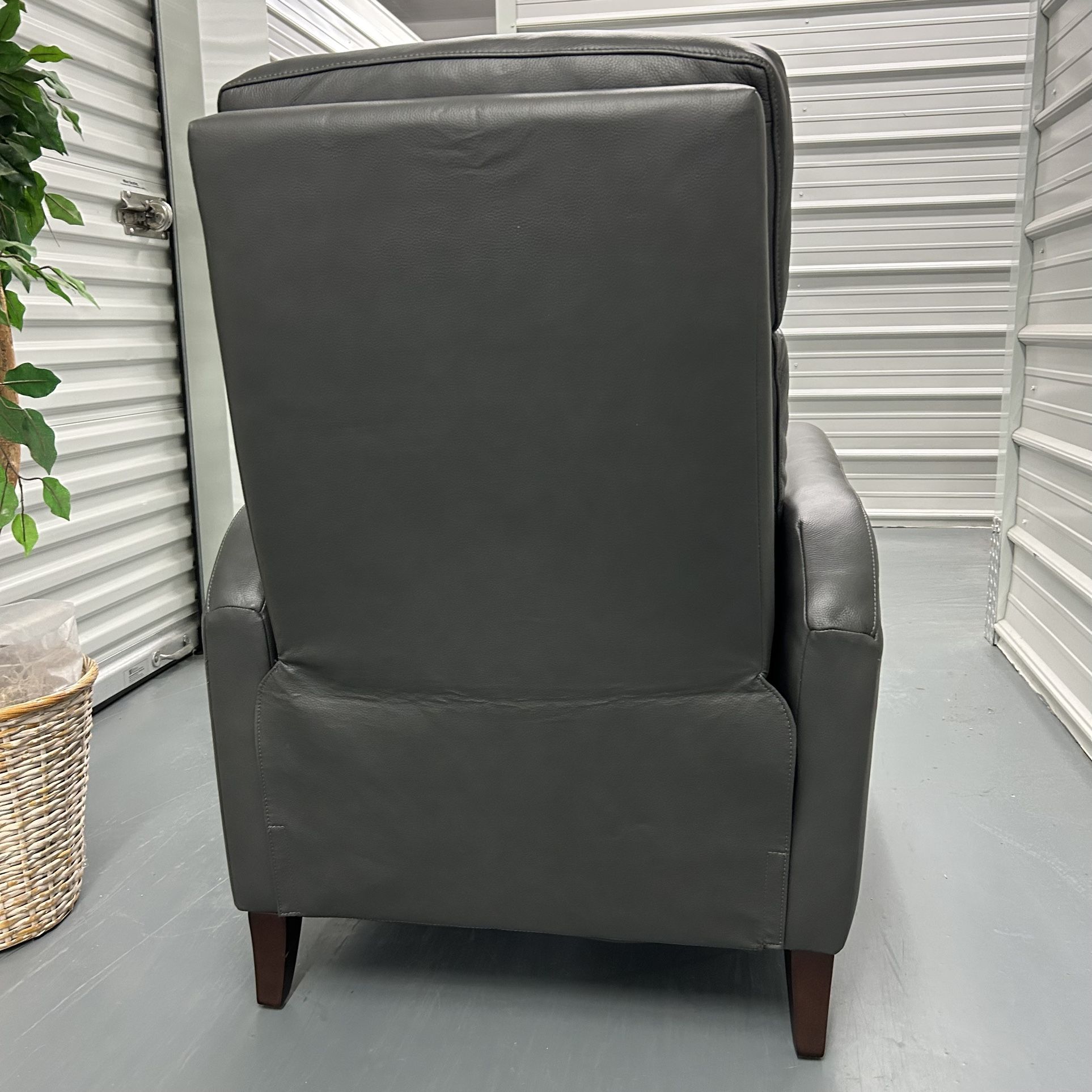 FREE DELIVERY NEW Decklyn Leather Pushback Recliner Gray for Sale