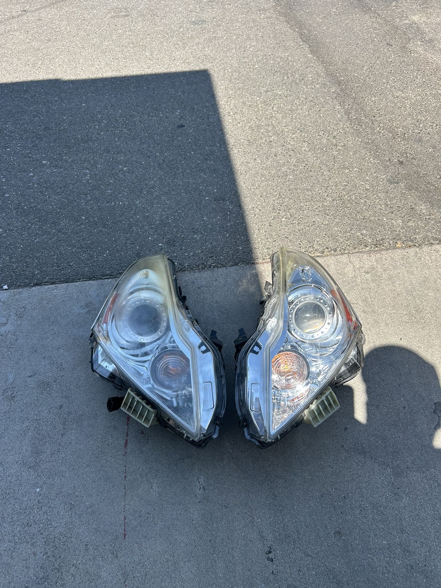 G37 Sedan Headlights