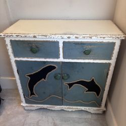 Dolphin  Dresser Vintage 