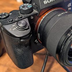 SONY A7iii Mint Condition  Camera Only 