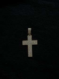 18k Gold Plated Cross Pendant 