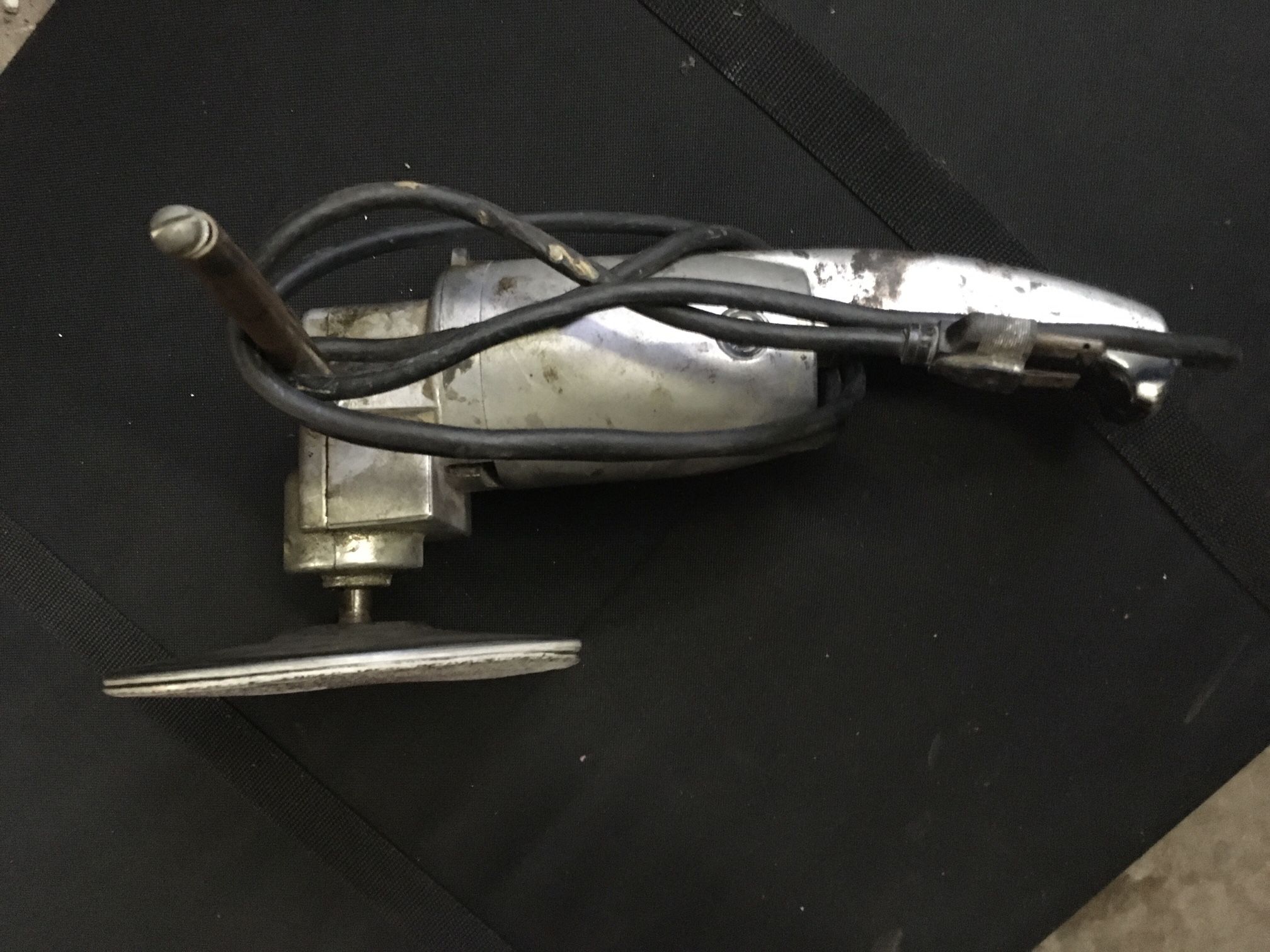 7 in Grinder/polisher 2 Speed, Power Kraft By Montgomery Ward