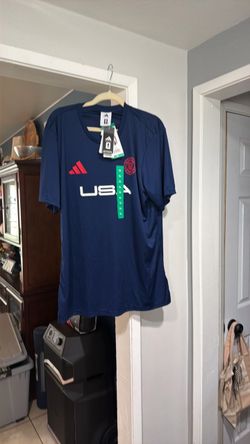 Adidas USA 🇺🇸  Mens Size XL FIFA Navy Blue Jersey Shirt