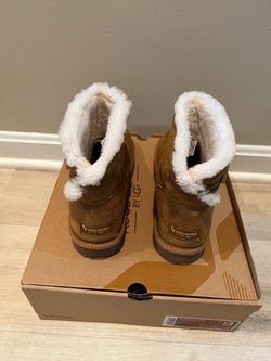 UGG Women Size 9 Koolaburra, Nalie Mini Chestnut Fur Lined Button Boot