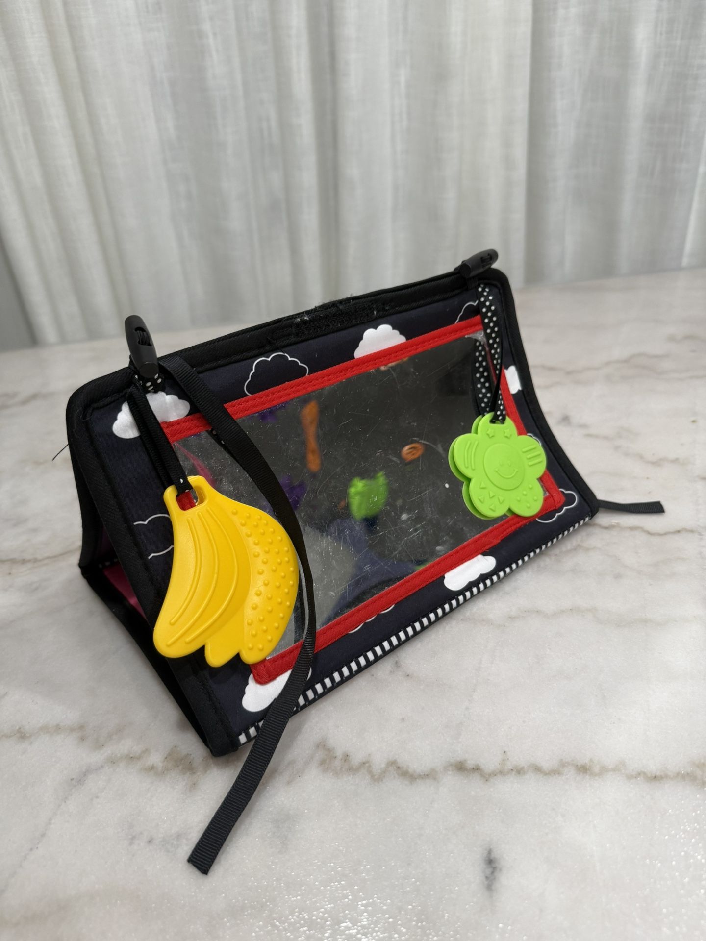 🪞 High Contrast Baby Tummy Time Mirror Toy – with Teethers & Crinkle Sounds