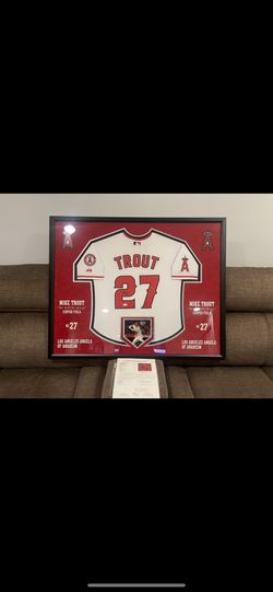 Mike Trout Custom Frame Auto Mint