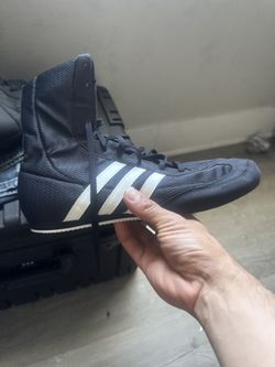 Adidas Box Hog 9.5