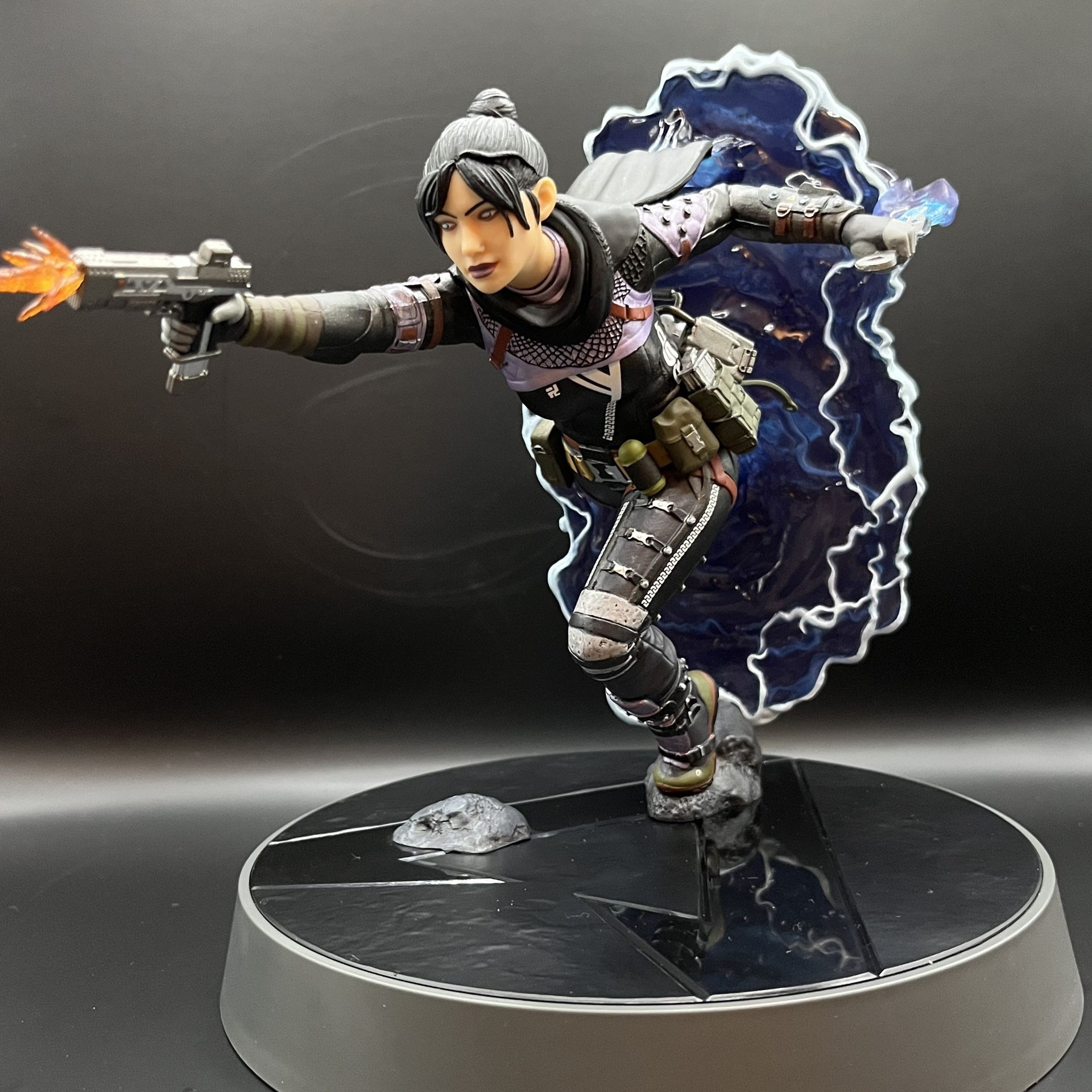 Apex Legends Wraith PVC Statue - Weta Workshop - Open Box