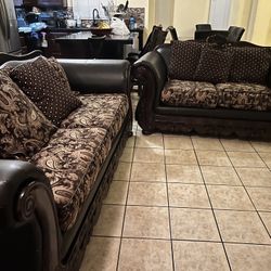Brown Luxury Couch 