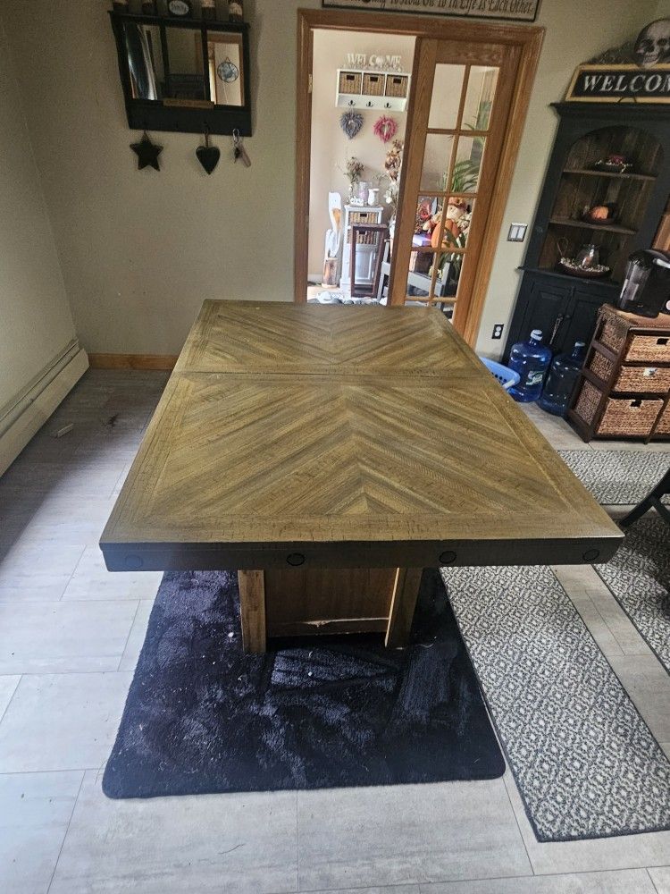 Kitchen Table