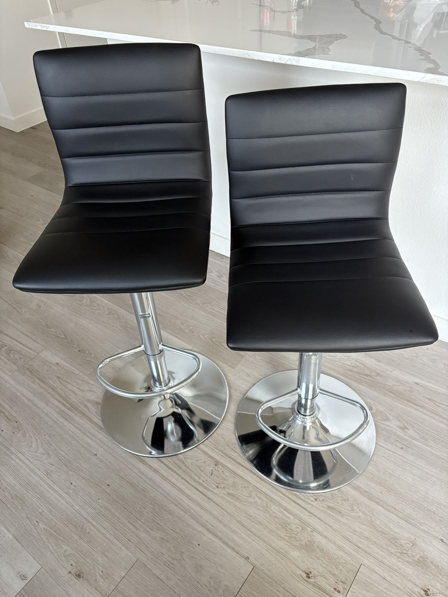 Set of 2 Bar Stools