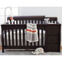 4 In 1 Crib & Changer