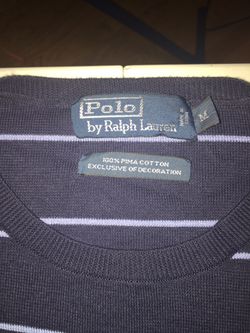 Light weight polo sweater