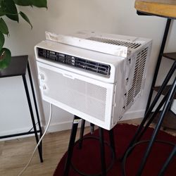 AC Window Unit 