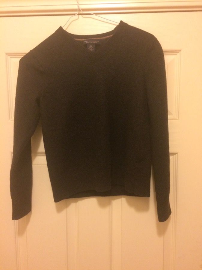 Women's banana republic sweater made with 100% merino Dark brown size m