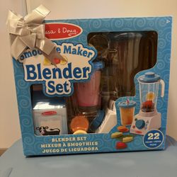 Melissa & Doug Smoothie Maker Blender Set with Play Food - 22 Pieces