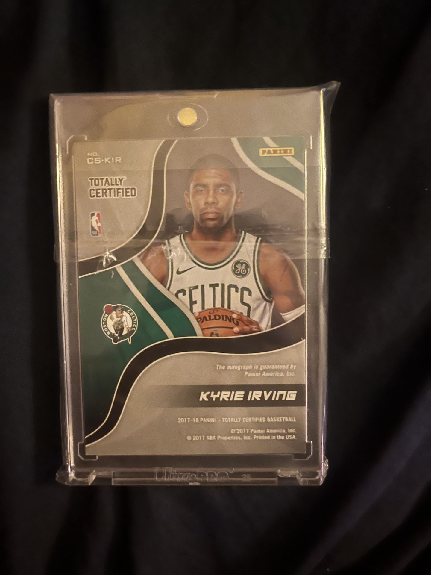 2017-18 Panini Kyrie Irving Auto #6/10