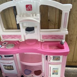 Step 2 Pink Kitchen