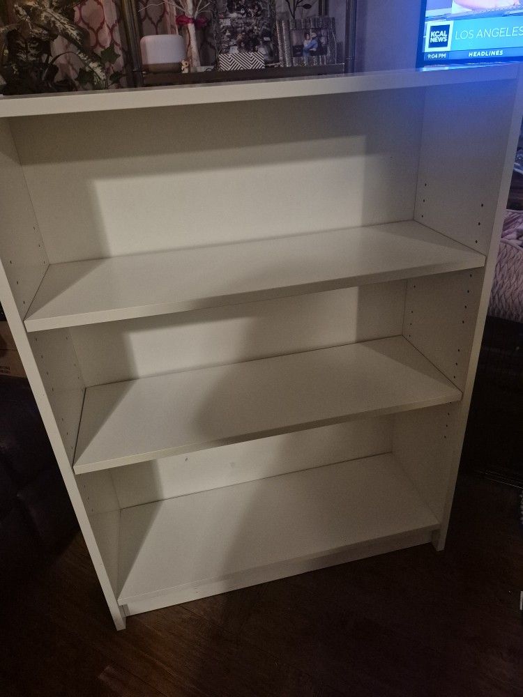 Bookcase / Librero