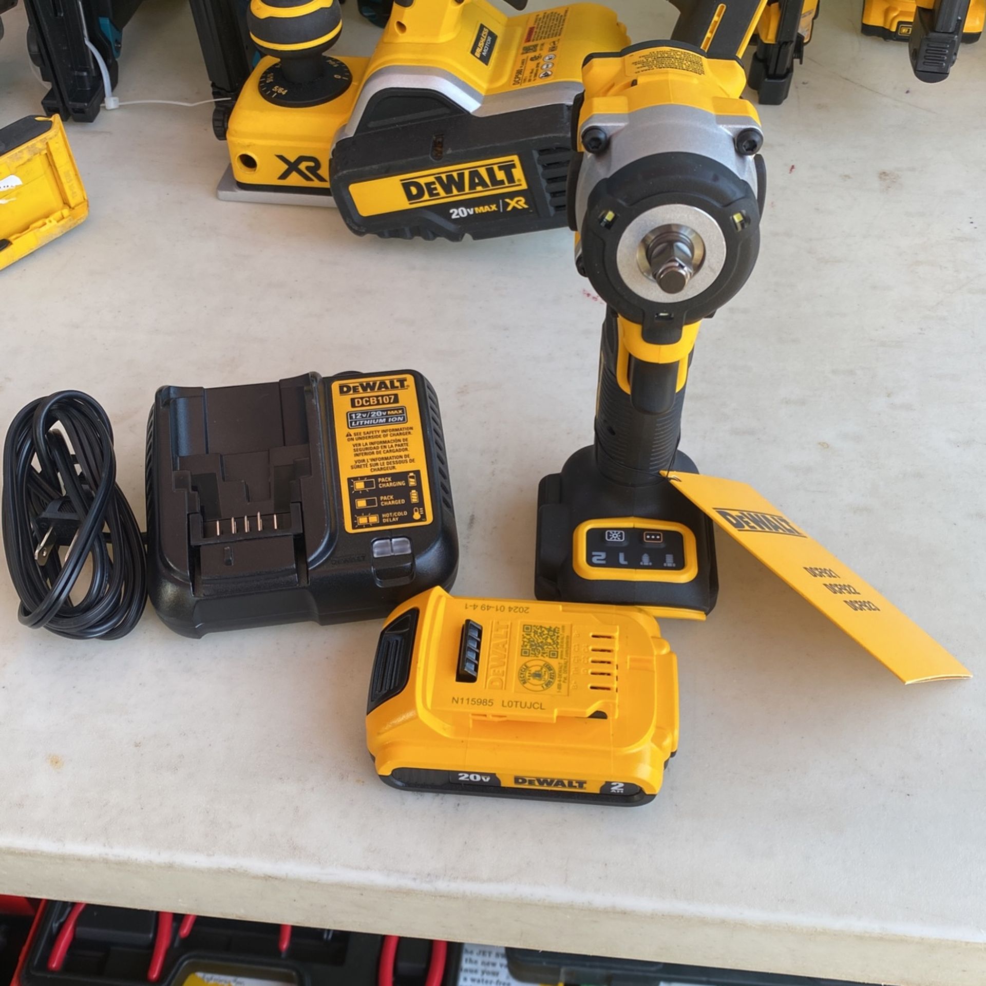 Dewalt 3/8 Compact Wrench,All Products : American Fashion Style Bags On Sale