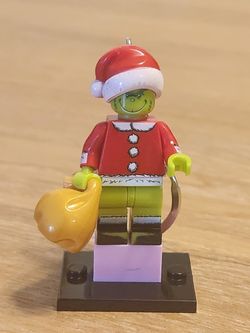 The Grinch Lego Display Keychain