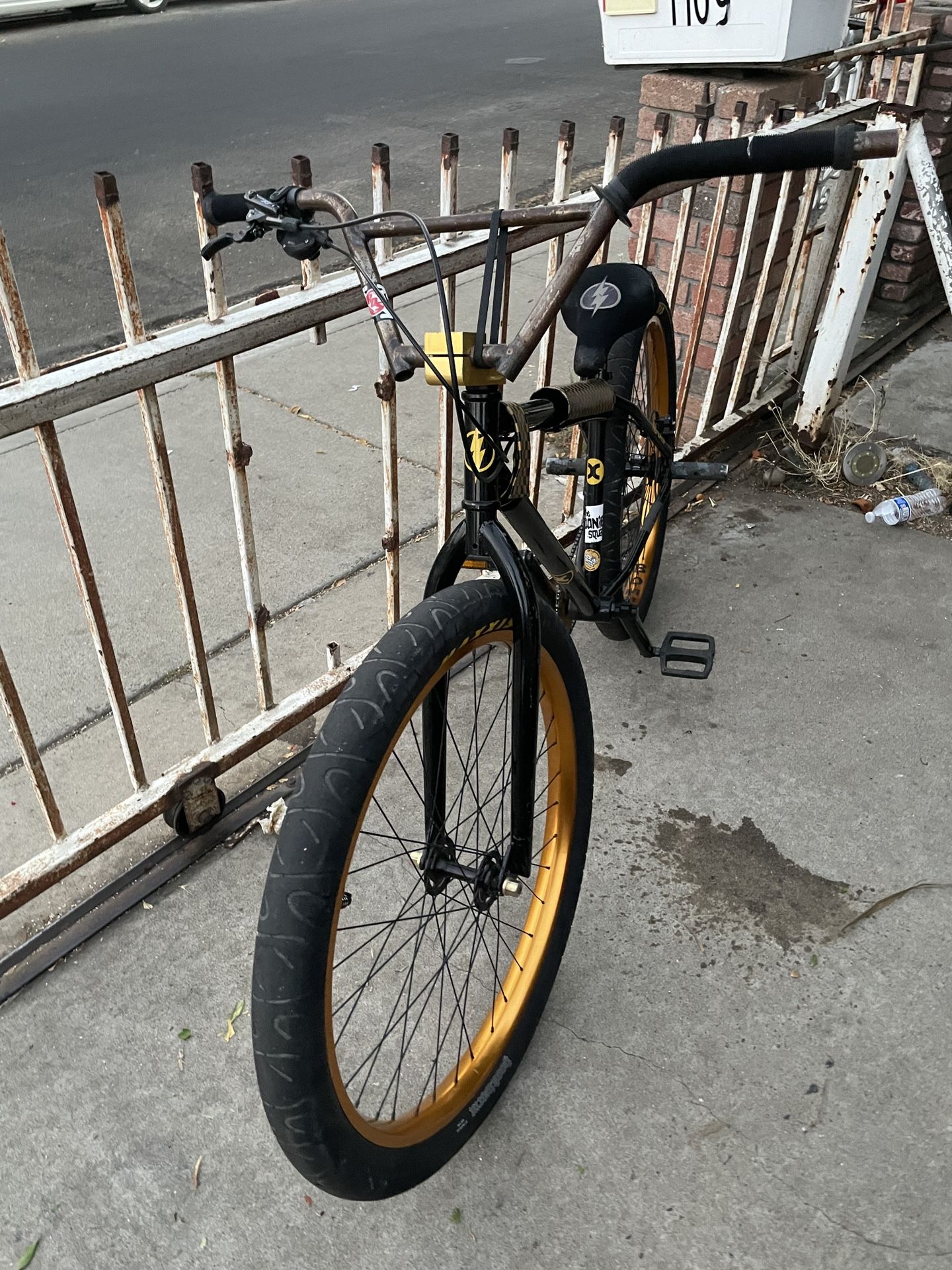 Bomma 27.5 Mafia Bike