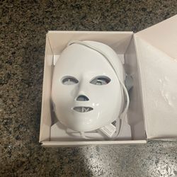Red Light Therapy Mask