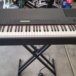Yamaha Electronic Stage Piano - Make An Offer - Priced to Sell