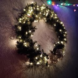 Lighted Christnas Wreath Multiple Italian Lites Goergeous Ribbon High Qualiry