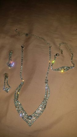 Beautiful jewelry set