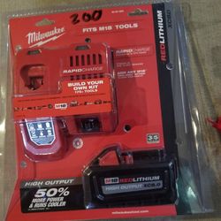Milwaukee m18 Batterie 8.0 With Rapid charger 