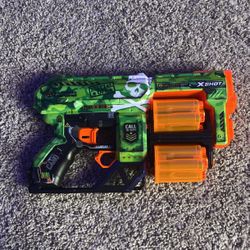 Nerf Gun 