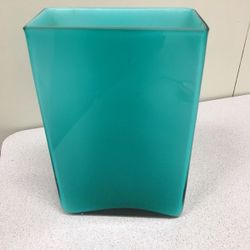 Vase. EB