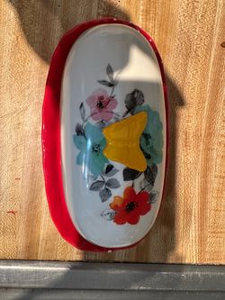 Pioneer woman butter dish
