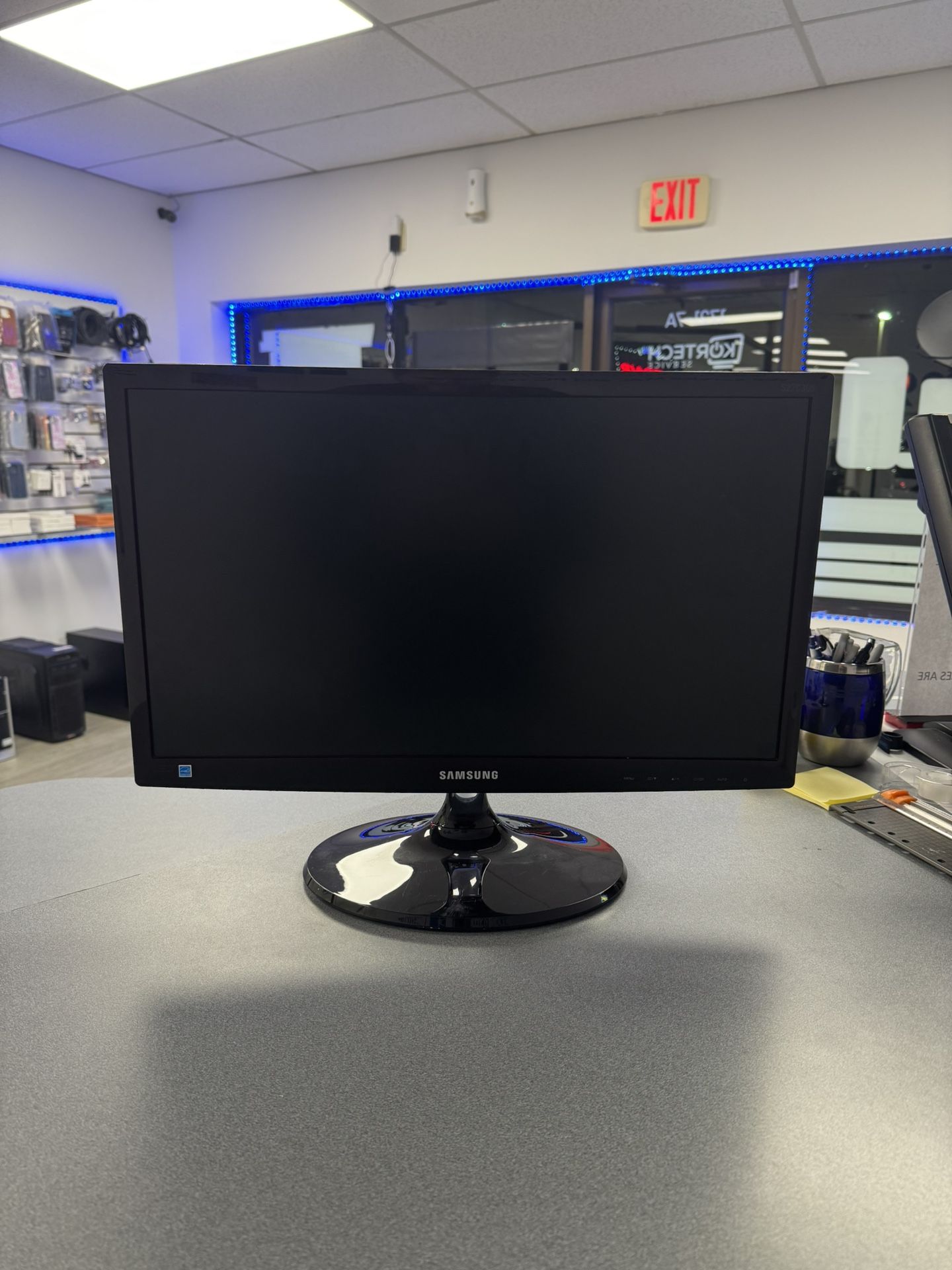 Samsung SyncMaster S24B300 24"