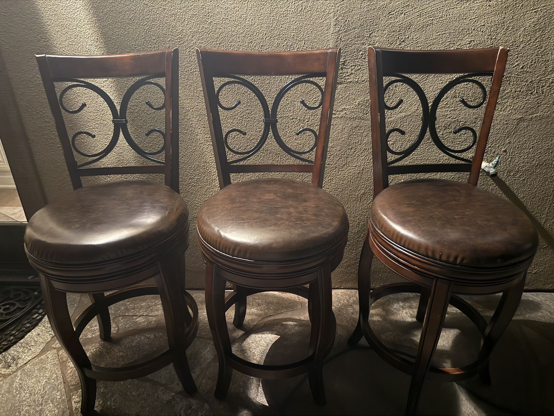 Swivel Bar Stools