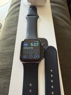 Apple Watch Series 5 40mm Space Gray Aluminum with (2) sport bands, charger and original box.