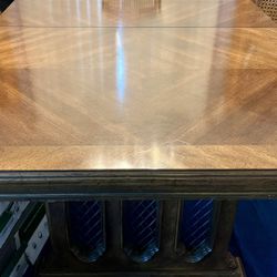 Mahogany table, and chairs set. Vintage 